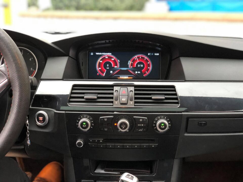 BMW E60 4 GB Ram 64 GB Hafıza Multimedya