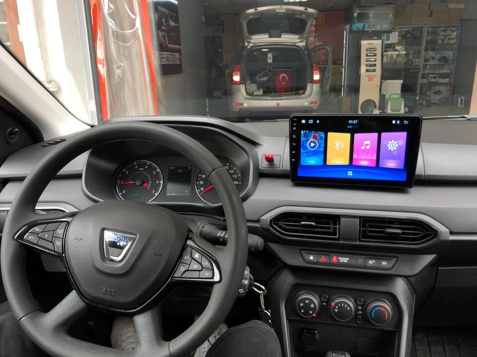DACİA SANDERO TALİANT