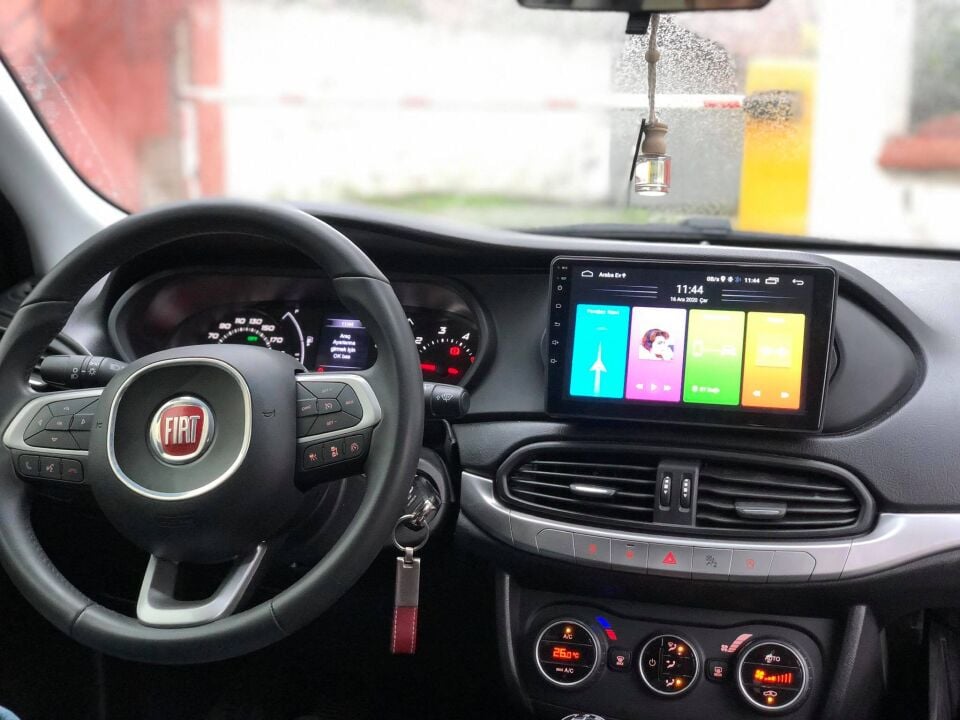 FİAT EGEA 9 INCH 4 GB RAM 64 GB HAFIZA MULTİMEDYA CARPLAY