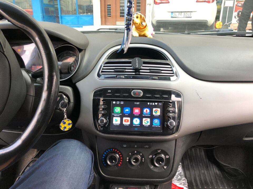 FİAT LİNEA - PUNTO YENİ KASA 4 GB RAM 64 GB HAFIZA MULTİMEDYA CARPLAY