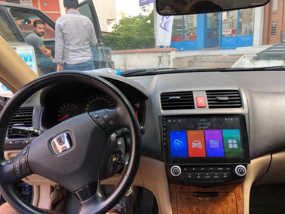 HONDA  ACCORT 9'' (2003-2008) 8 GB RAM 256 GB HAFIZA MULTİMEDYA CARPLAY