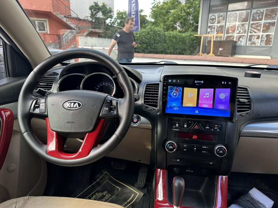 KİA SORENTO 2006-2008
