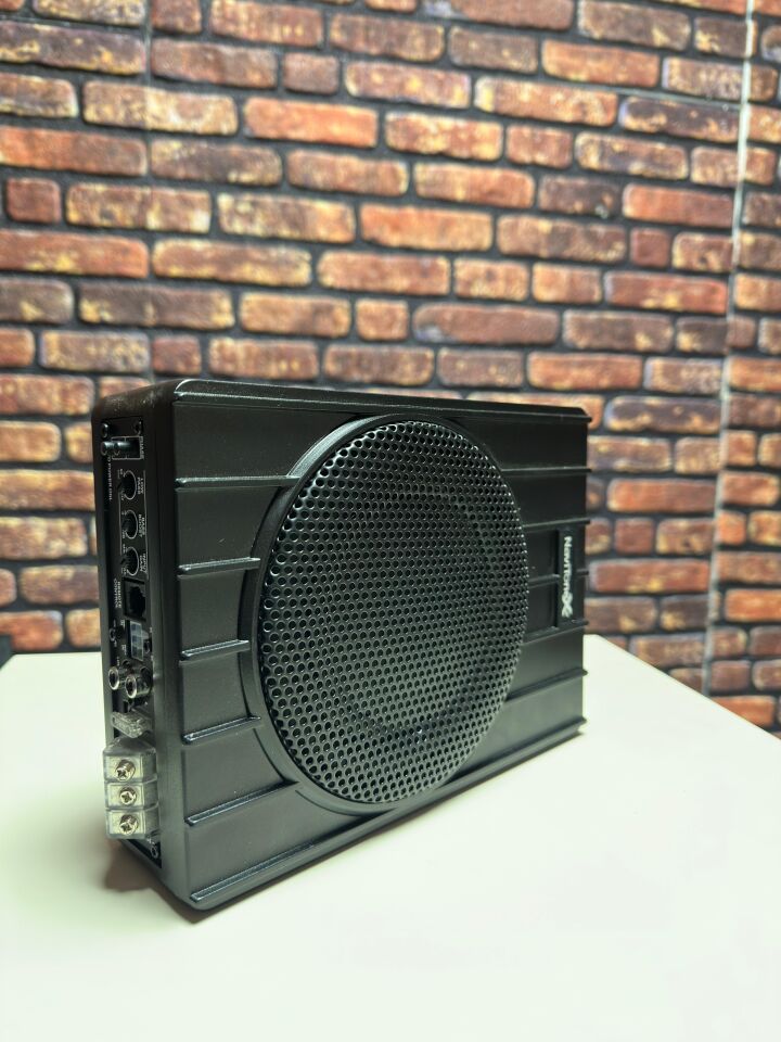 NaviTonex Koltuk Altı Aktif Bass 8” 25 cm 240w