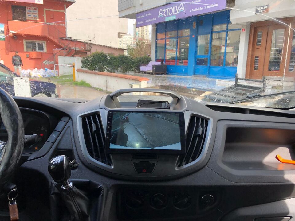 FORD TRANSİT 2015-2018 8 GB RAM 256 GB HAFIZA MULTİMEDYA CARPLAY