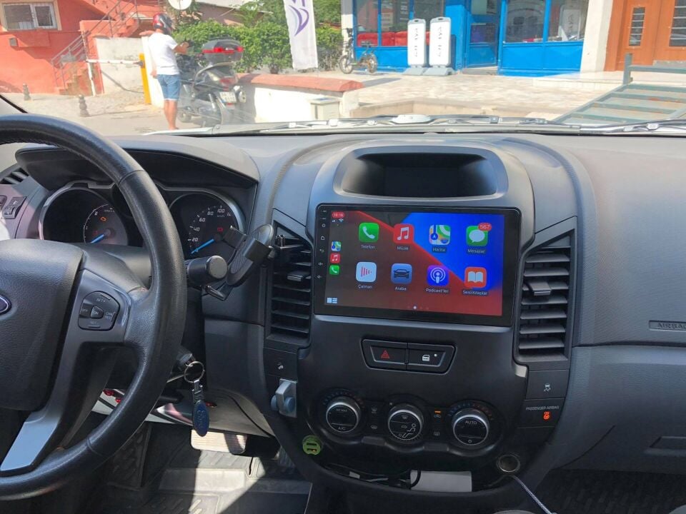 FORD RANGER 2011-2014 MODEL 4 GB RAM 64 GB HAFIZA MULTİMEDYA CARPLAY