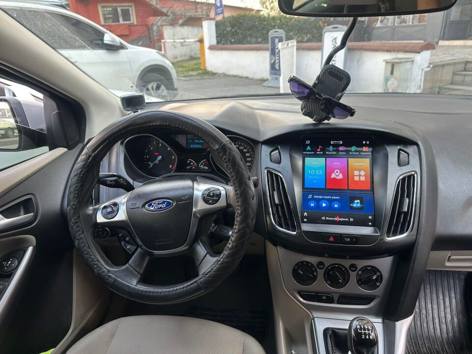 FORD FOCUS 3 FOCUS 4 TESLA MODEL  4 GB RAM 64 GB HAFIZA MULTİMEDYA CARPLAY