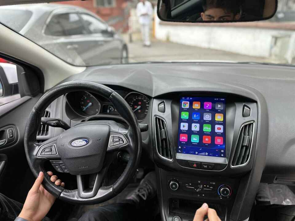 FORD FOCUS 3 FOCUS 4 TESLA MODEL  6 GB RAM 128 GB HAFIZA MULTİMEDYA CARPLAY
