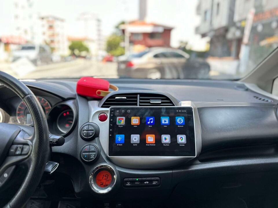 HONDA JAZZ 2009-2014 KASA 4 GB RAM 64 GB HAFIZA MULTİMEDYA CARPLAY